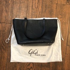 Gigi New York Black Teddie Tote